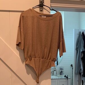 Pink Lily T-Shirt Bodysuit – Tan, Size M